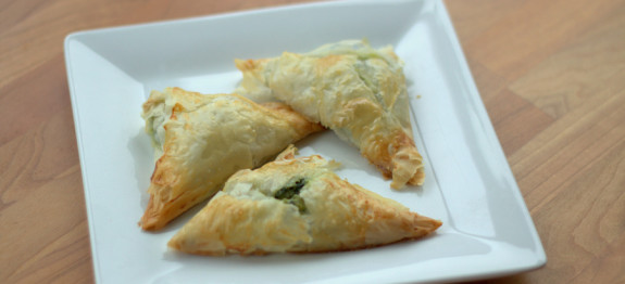 simple spanakopita from full thyme foodie.